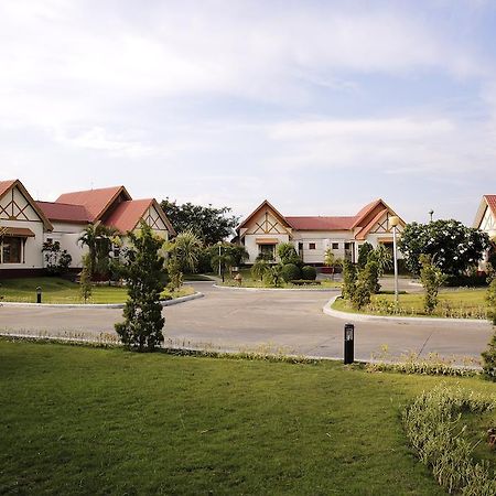 Myat Taw Win Hotel Naypyidaw Δωμάτιο φωτογραφία