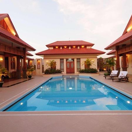 Myat Taw Win Hotel Naypyidaw Εξωτερικό φωτογραφία