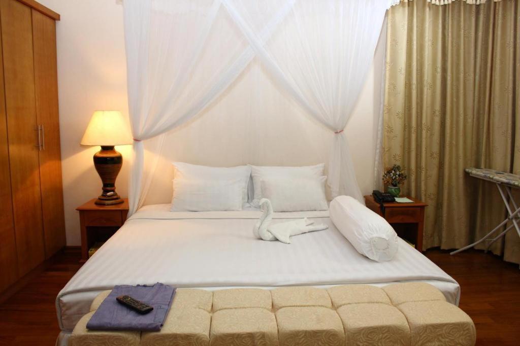 Myat Taw Win Hotel Naypyidaw Εξωτερικό φωτογραφία
