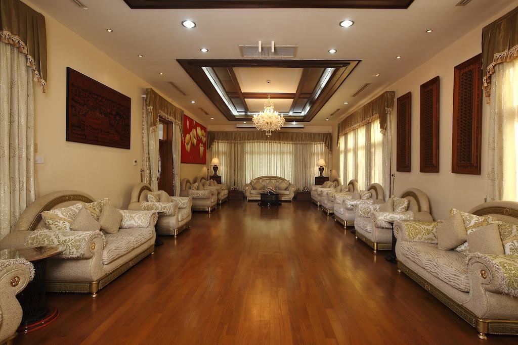 Myat Taw Win Hotel Naypyidaw Δωμάτιο φωτογραφία