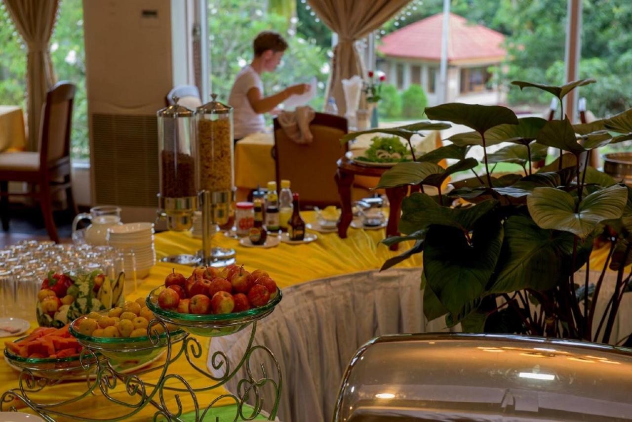 Myat Taw Win Hotel Naypyidaw Εξωτερικό φωτογραφία